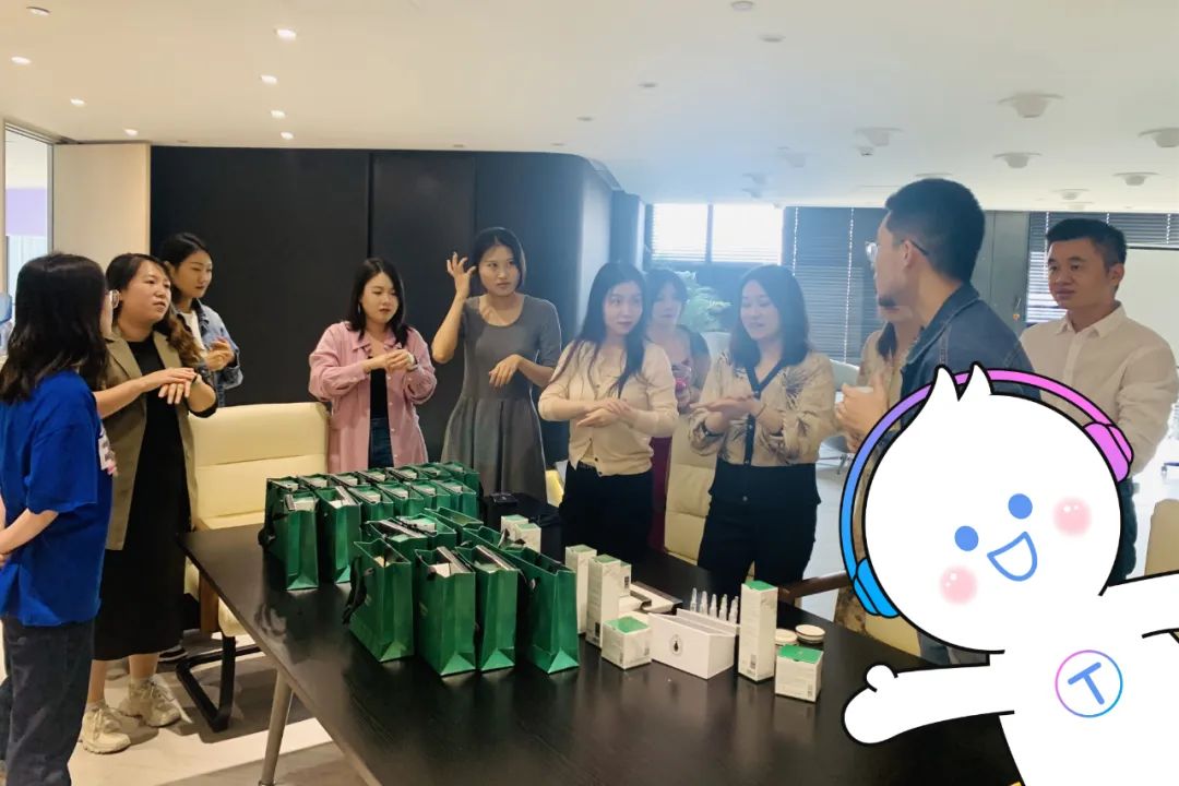 蔻之初之初體驗(yàn) | 蔻之初新品抗老“體驗(yàn)官”活動正式開啟(圖1) 蔻之初之初體驗(yàn) | 蔻之初新品抗老“體驗(yàn)官”活動正式開啟(圖1)